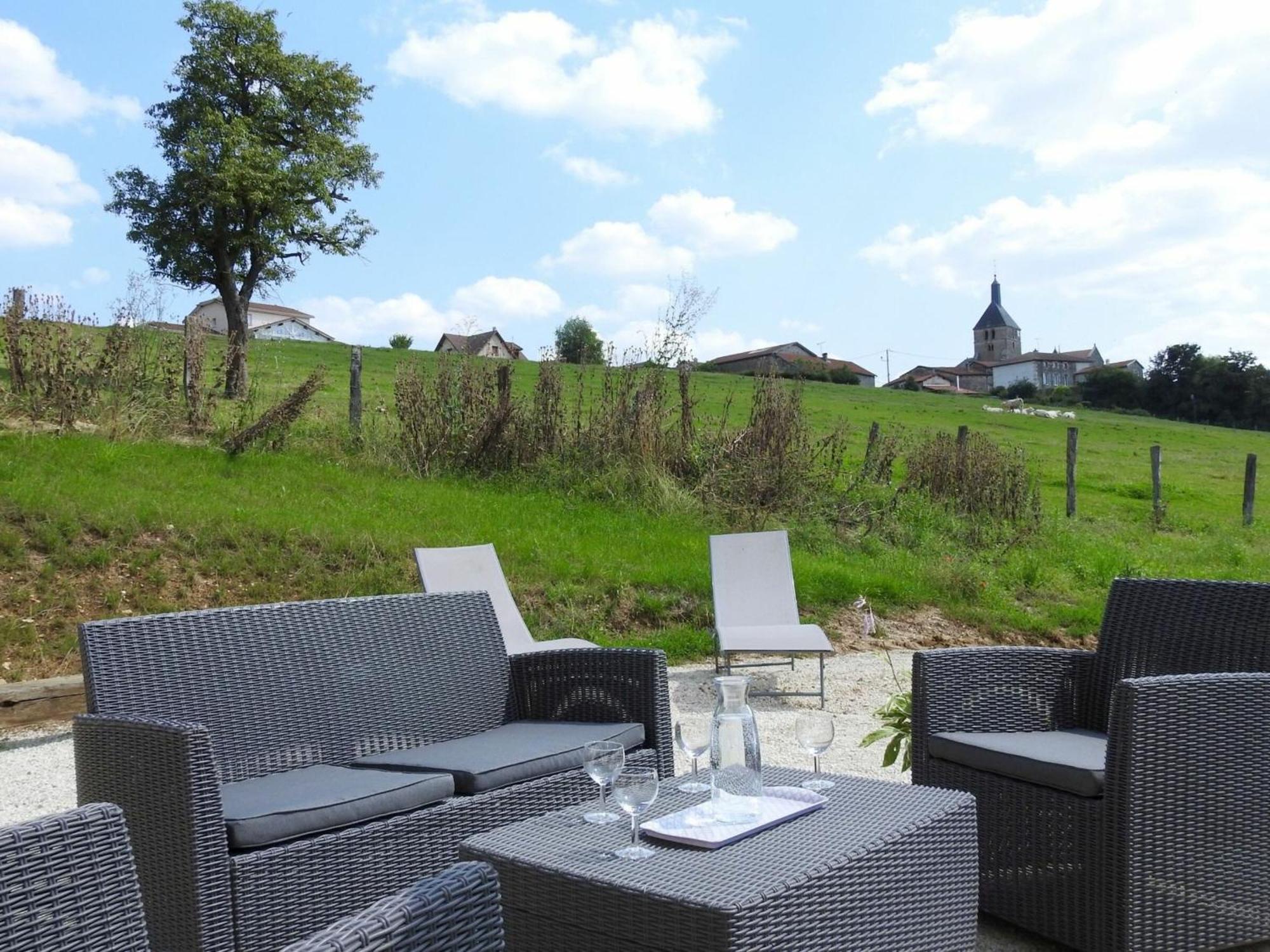 Gite Renove A Dommartin-Le-Franc : Confort, Verdure Et Activites A Proximite Du Lac Du Der - Fr-1-611-64 Exterior foto